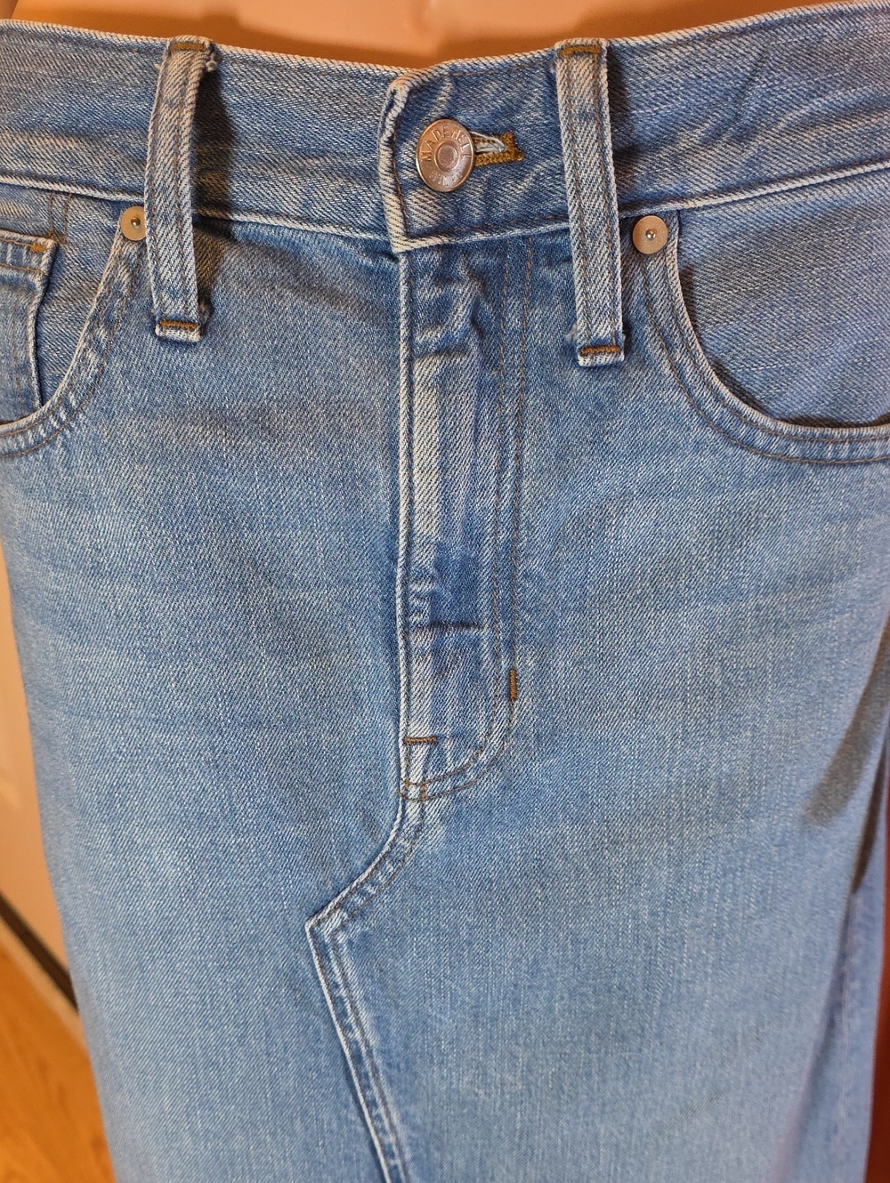 Madewell The Rilee Denim Mini Skirt, Enmore Wash Sz 27 EUC - Picture 10 of 15